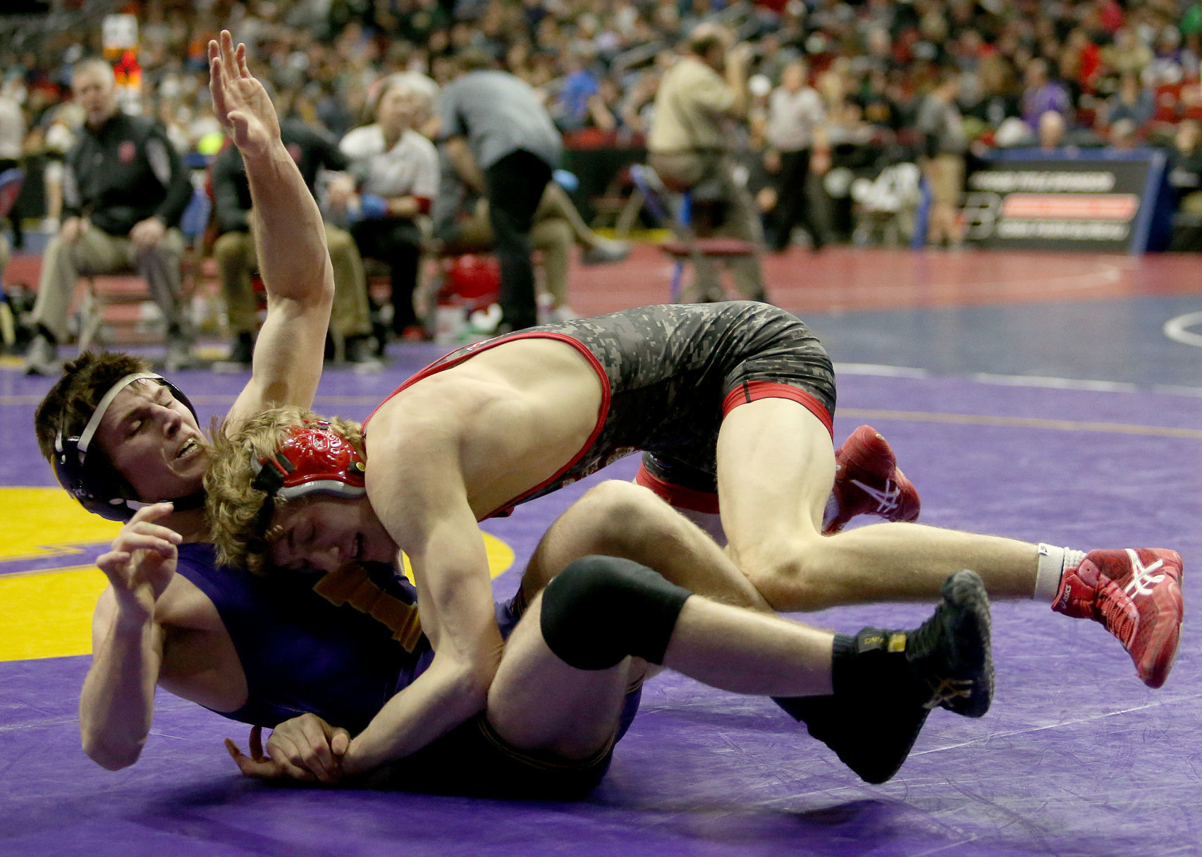 021519-qct-IA-HS-Wrestling-013